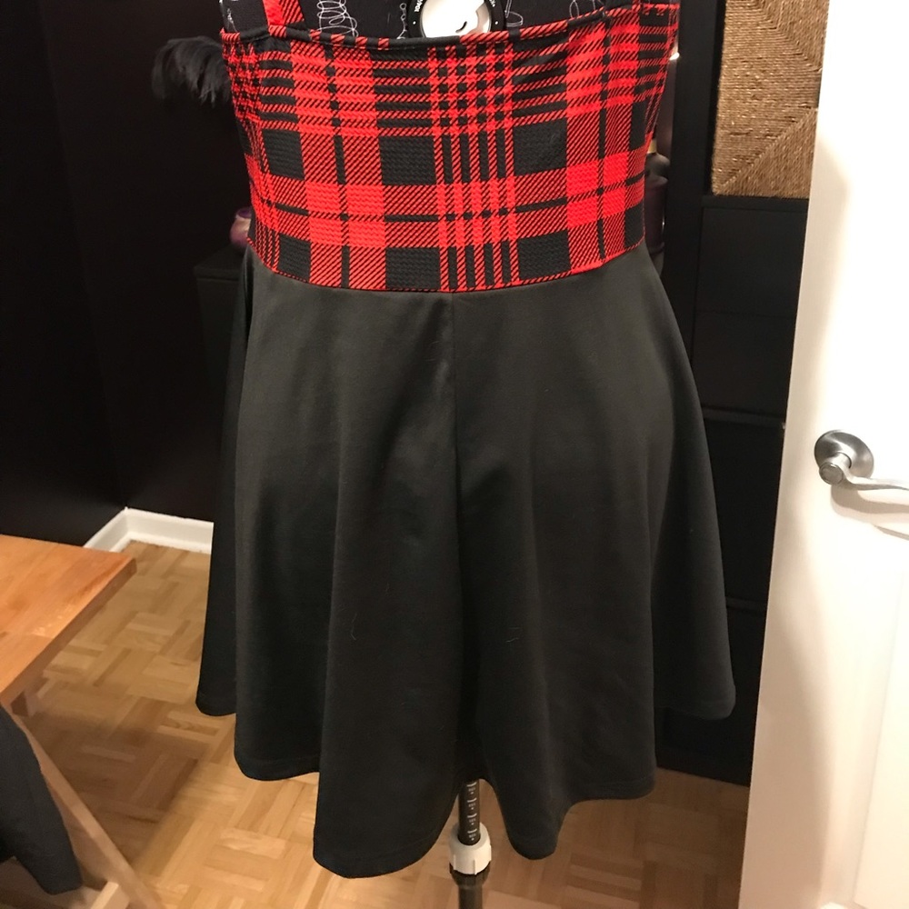 Punky red dress